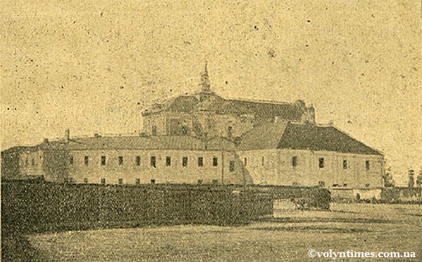 Монастир Бернардинів - нині Собор св. Трійці